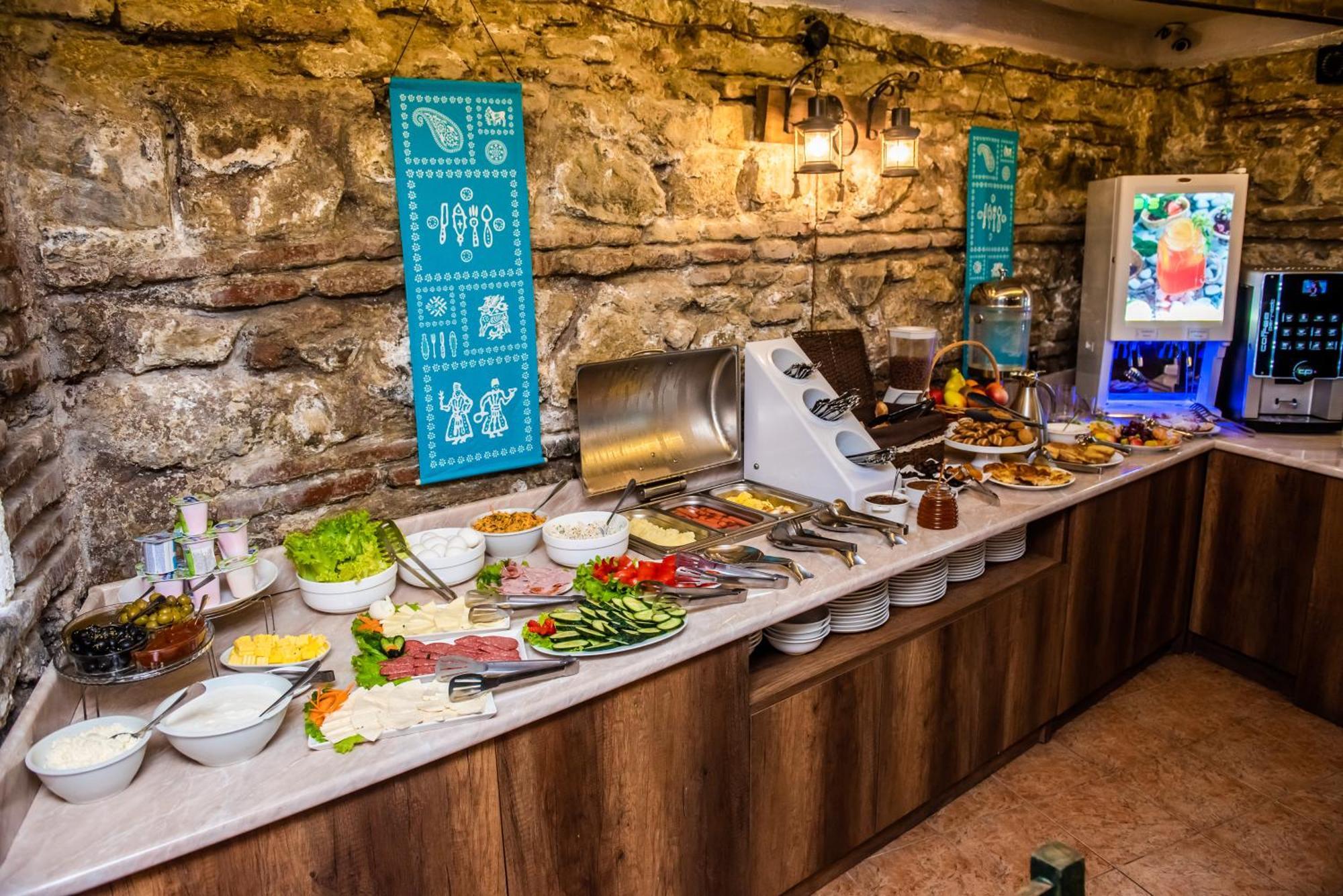 City Inn - Boutique Hotel Tbilisi Ngoại thất bức ảnh