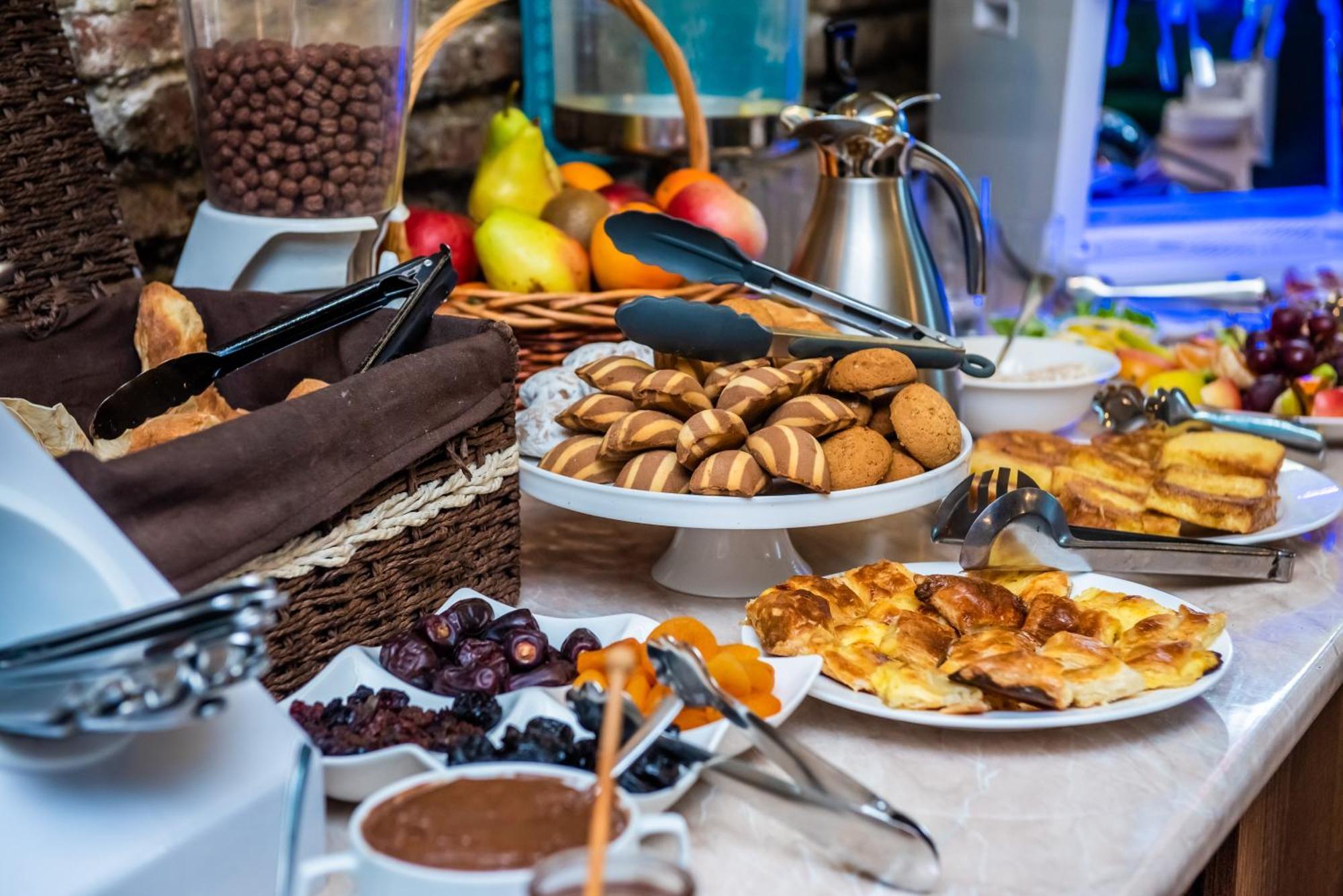 City Inn - Boutique Hotel Tbilisi Ngoại thất bức ảnh