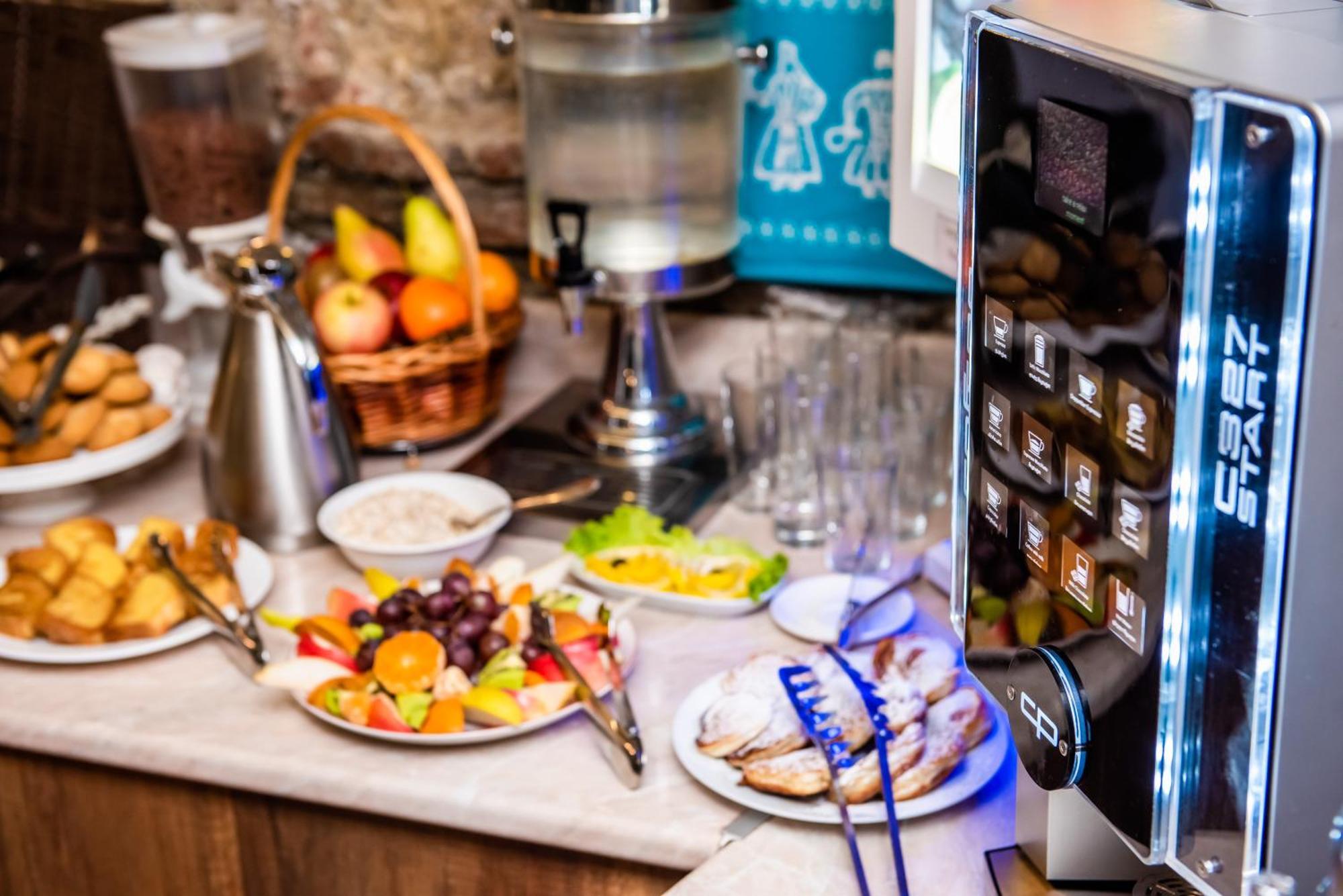 City Inn - Boutique Hotel Tbilisi Ngoại thất bức ảnh