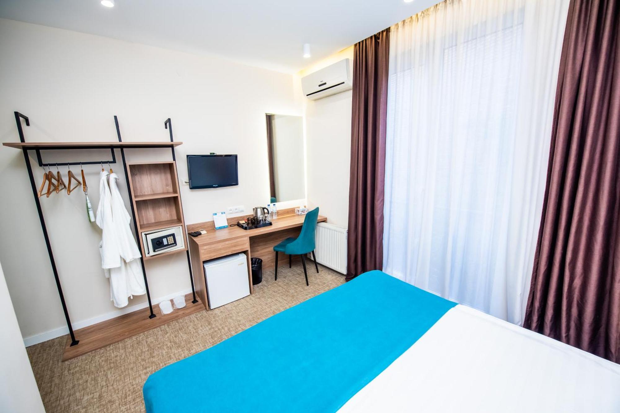 City Inn - Boutique Hotel Tbilisi Ngoại thất bức ảnh