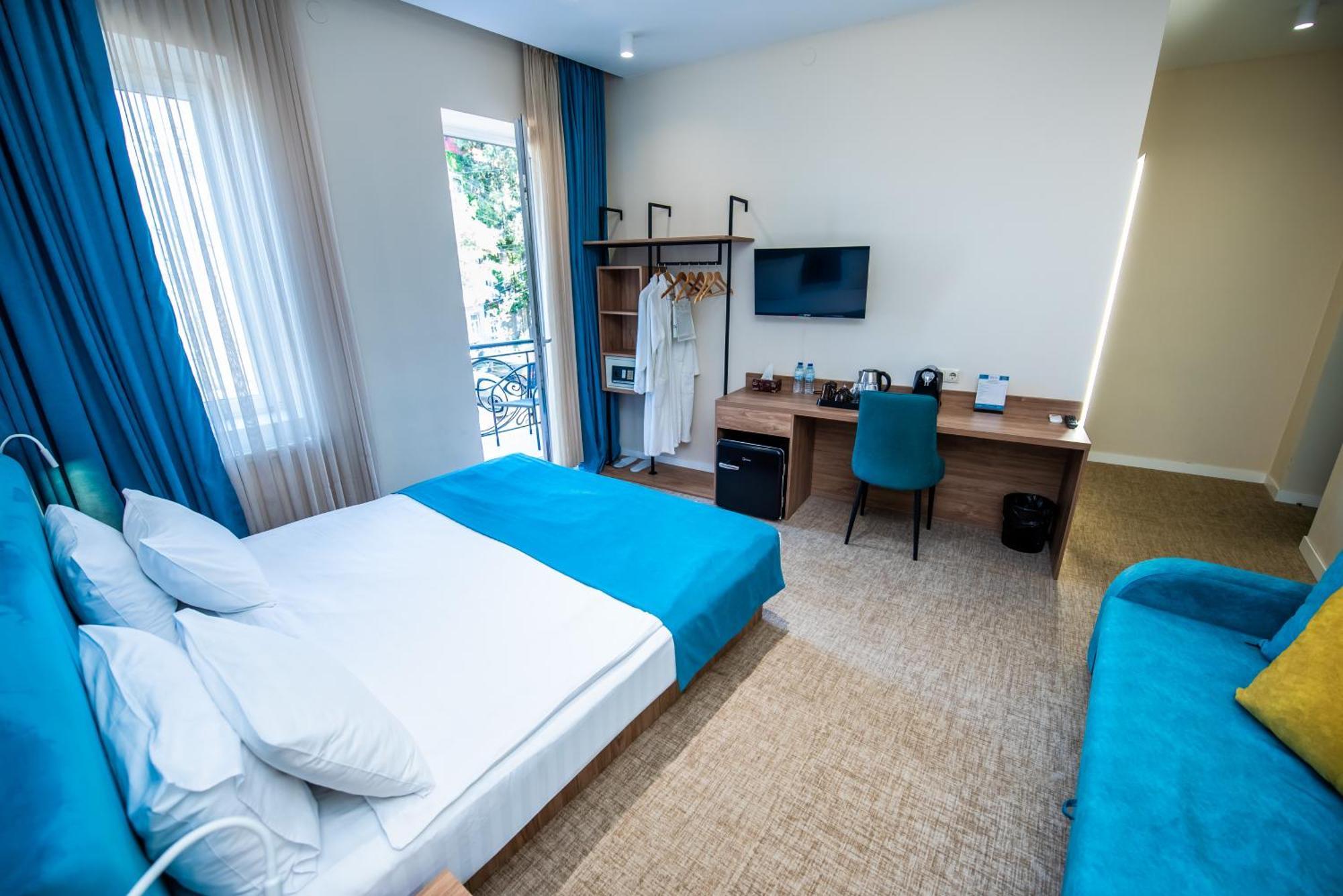 City Inn - Boutique Hotel Tbilisi Ngoại thất bức ảnh